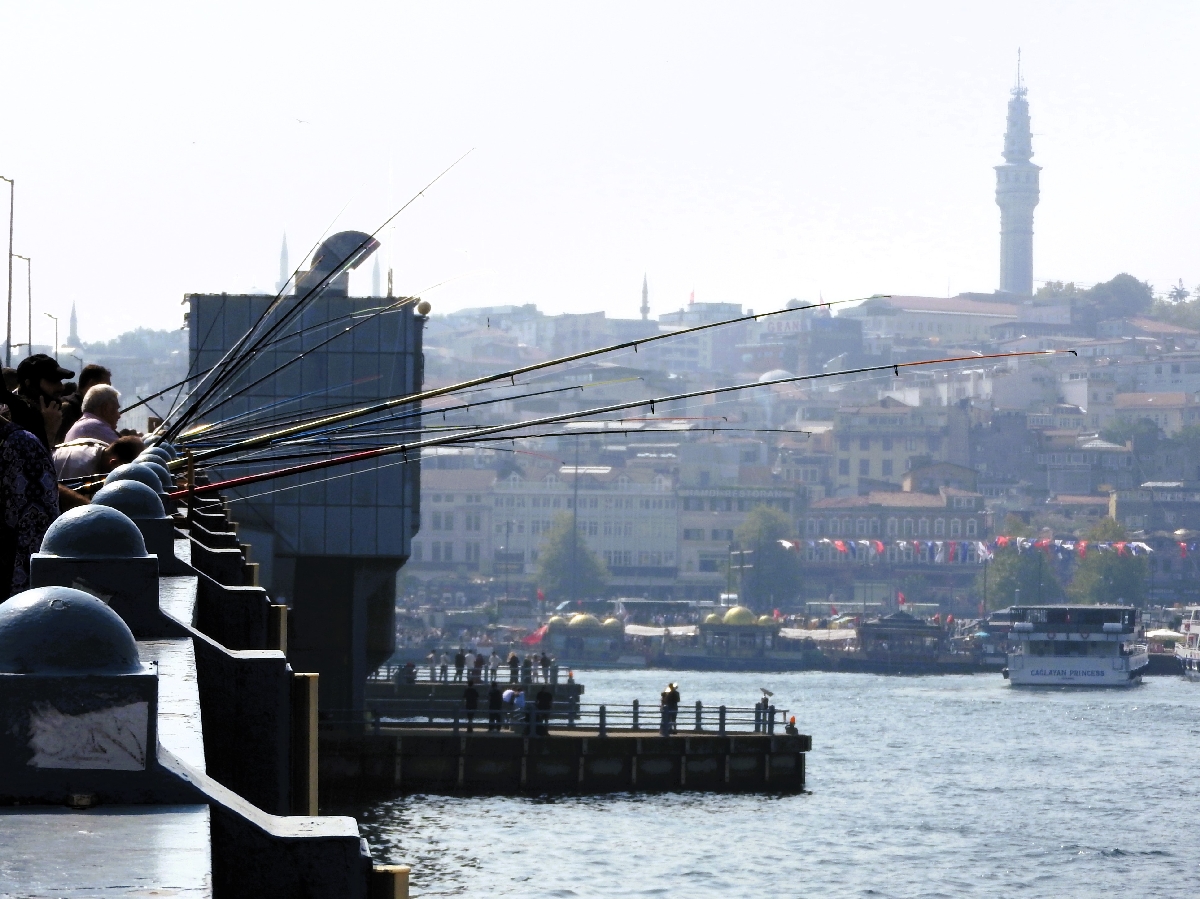 17 ISTANBUL Galata Bridge